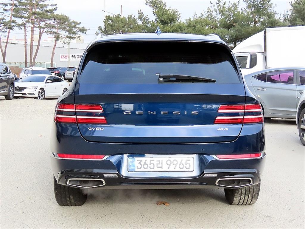 Genesis GV80 - Vista 4