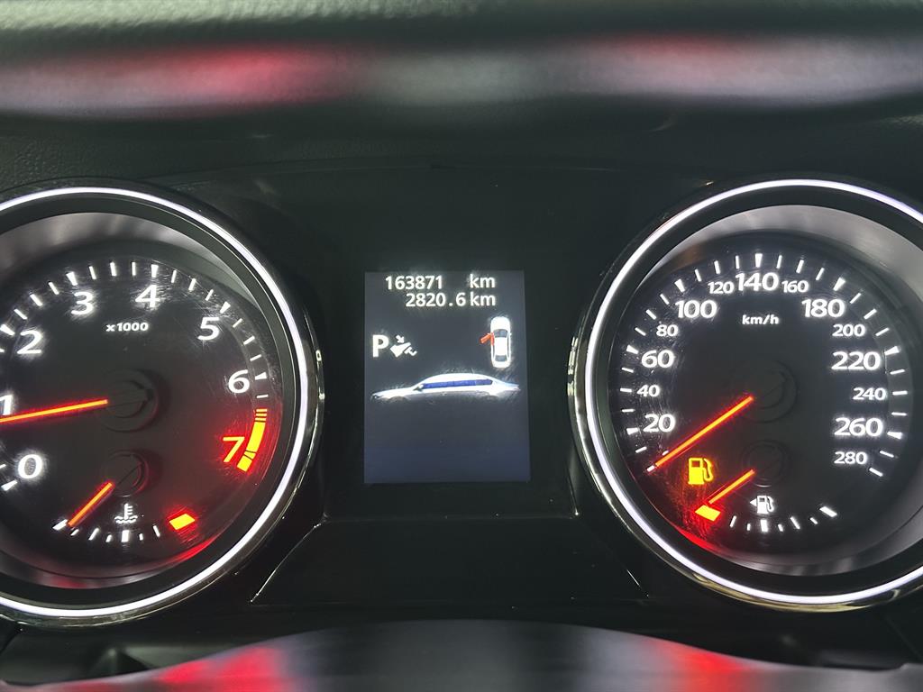 SAMSUNG SM7 - Vista 11