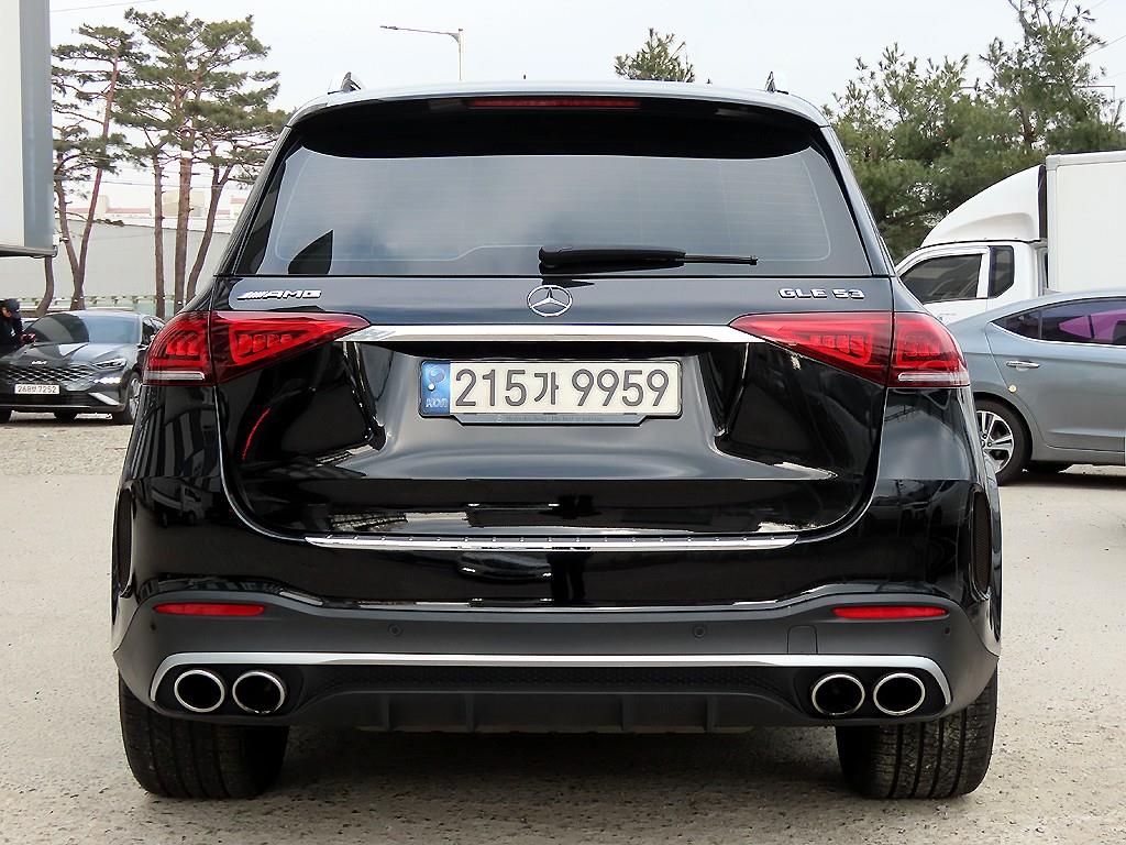 Mercedes Benz GLE Class - Vista 4