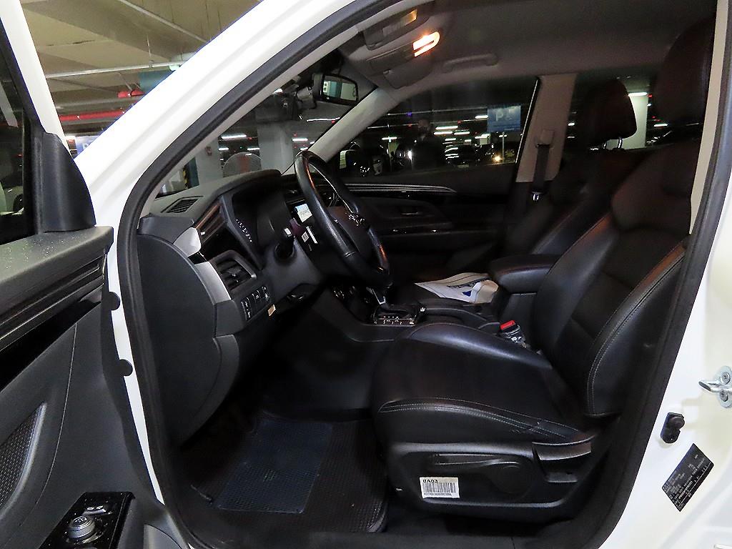 Ssangyong Korando - Vista 6