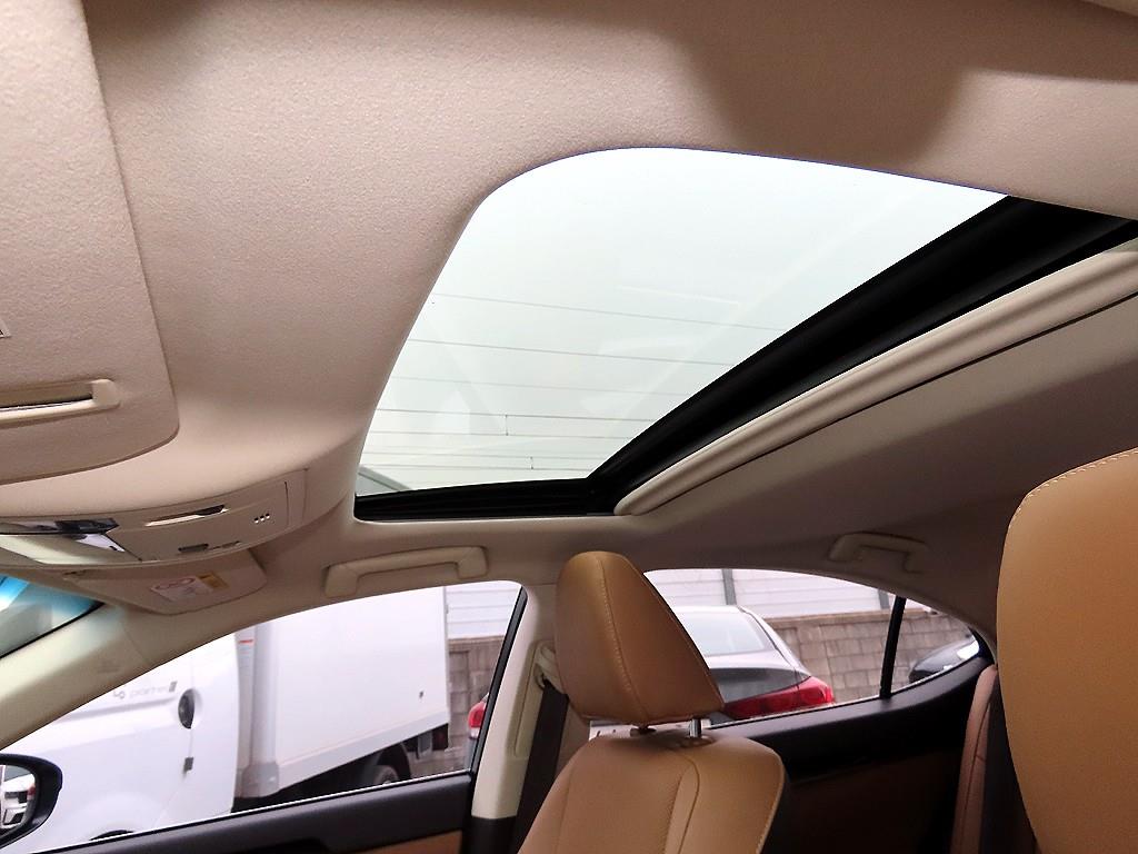 Lexus ES 2018 Negro - Importación desde Corea - HF Imports Iquique - Foto 18