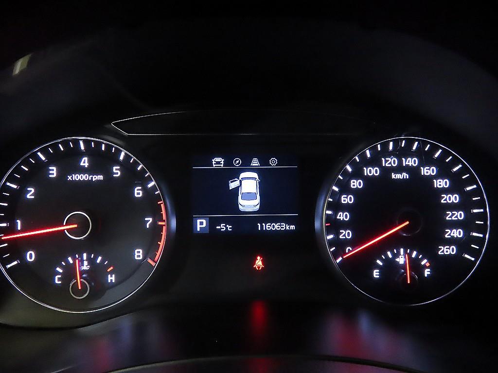 KIA K7 - Vista 9