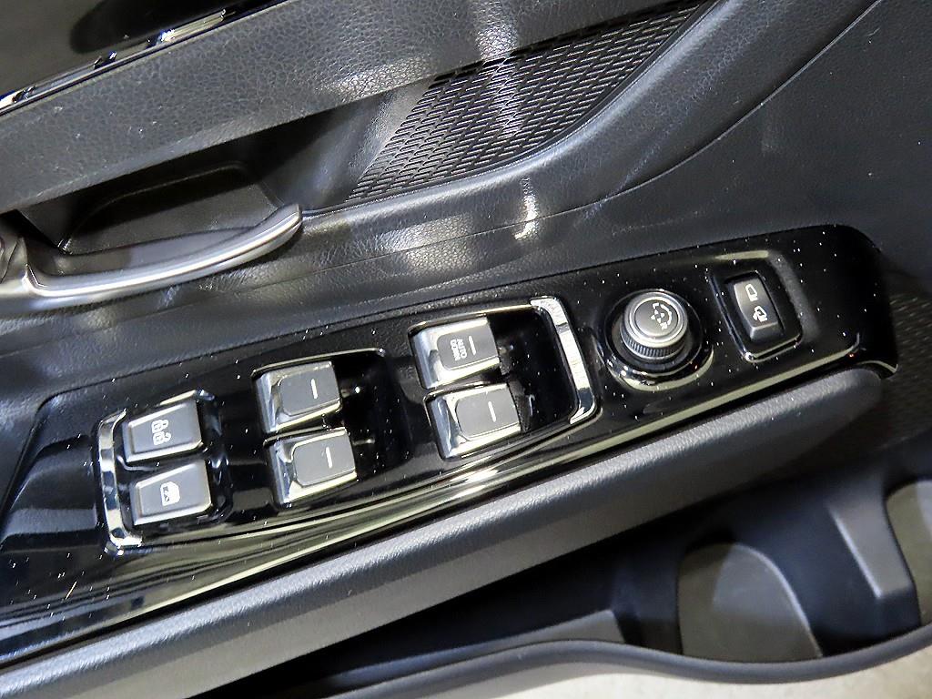 Ssangyong Korando 2019 Blanco - Importación desde Corea - HF Imports Iquique - Foto 14