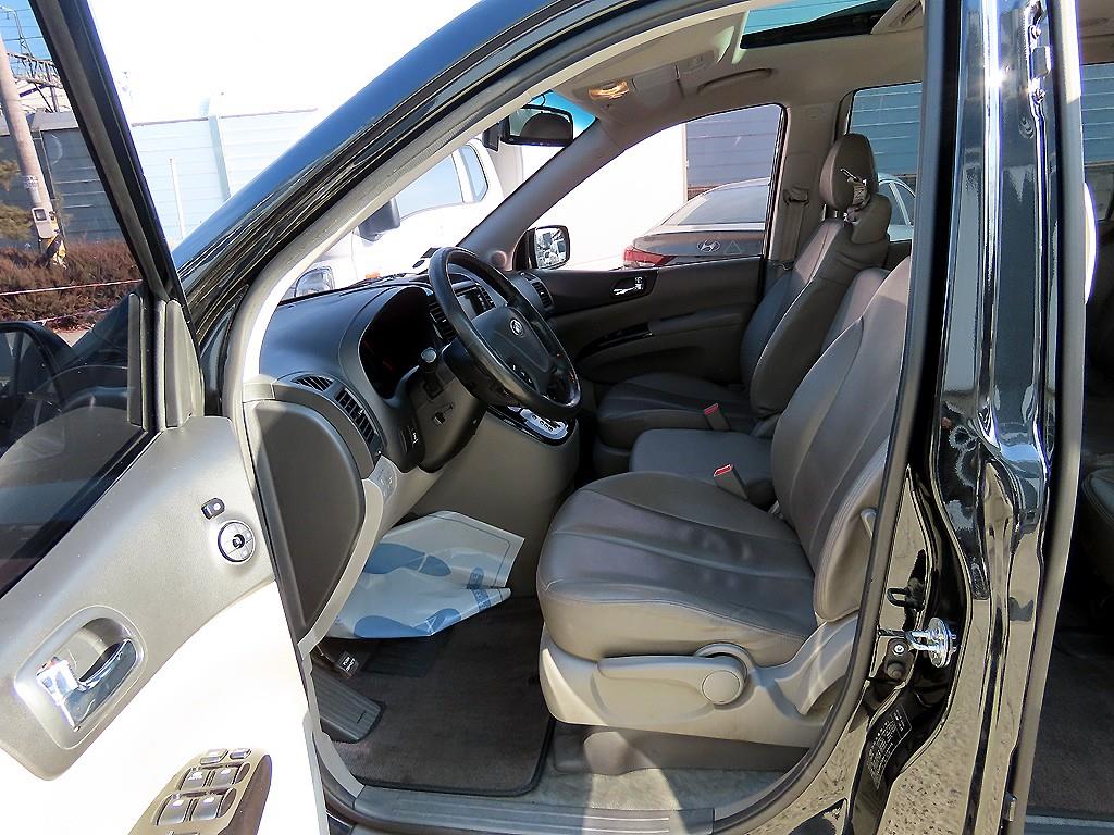 KIA Carnival - Vista 5