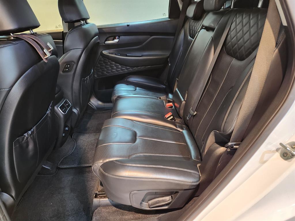 HYUNDAI Santa Fe - Vista 6