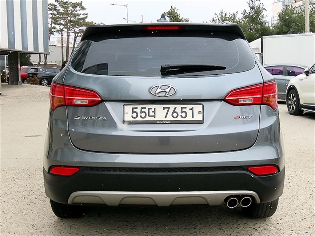 HYUNDAI Santa Fe - Vista 4