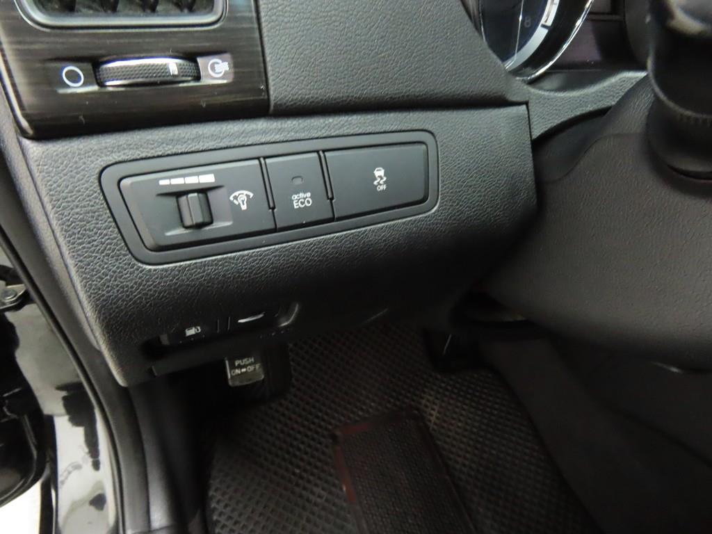 HYUNDAI Sonata - Vista 10