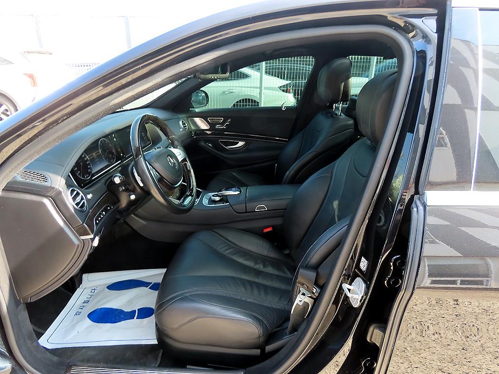 Mercedes Benz S Class - Vista 5