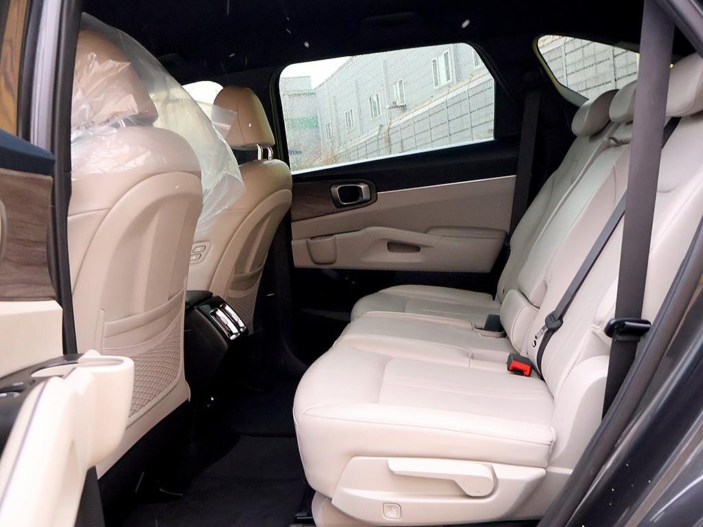 KIA Sorento 2022 Gris - Importación desde Corea - HF Imports Iquique - Foto 12