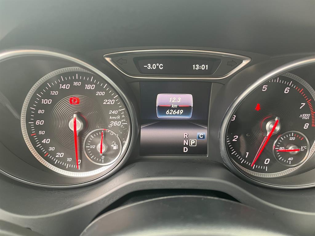 Mercedes Benz CLA Class - Vista 9