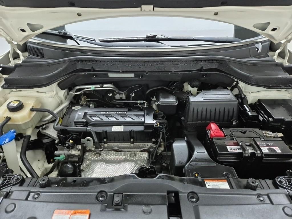 Ssangyong Tivoli 2018 Blanco - Importación desde Corea - HF Imports Iquique - Foto 17