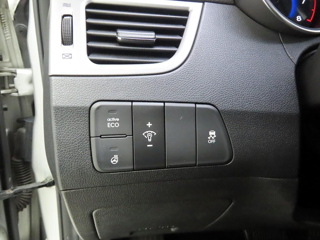 HYUNDAI Avante 2014 Plateado - Importación desde Corea - HF Imports Iquique - Foto 13