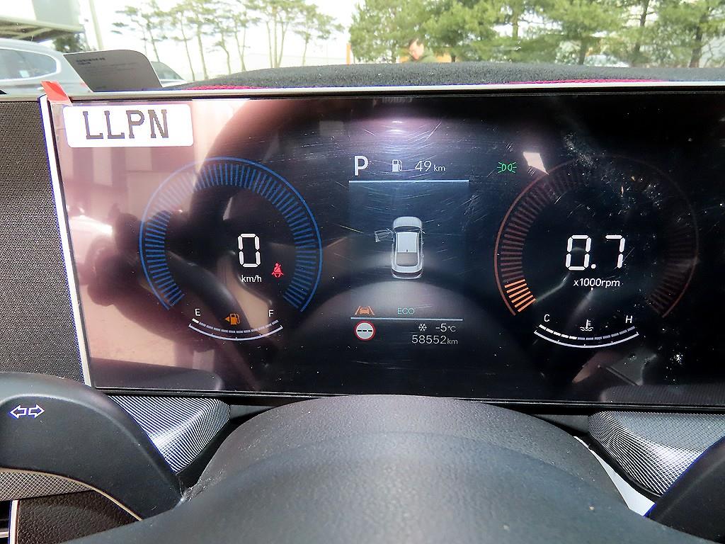 HYUNDAI Sonata - Vista 9