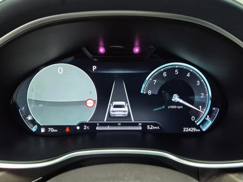 Genesis G80 - Vista 6