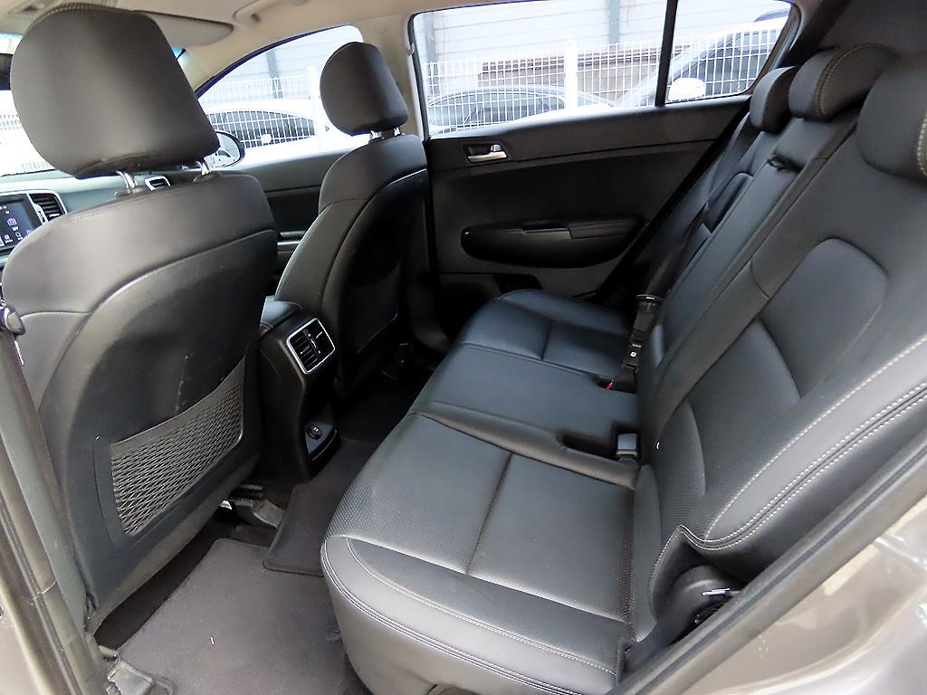 KIA Sportage - Vista 6