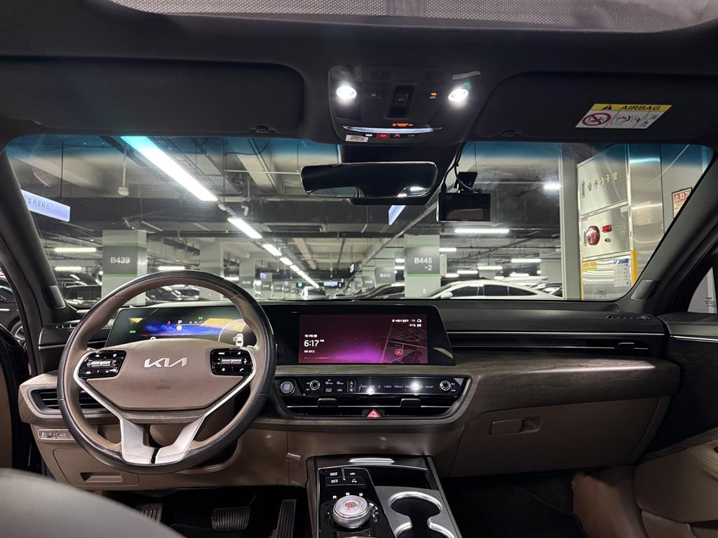 KIA K8 - Vista 7