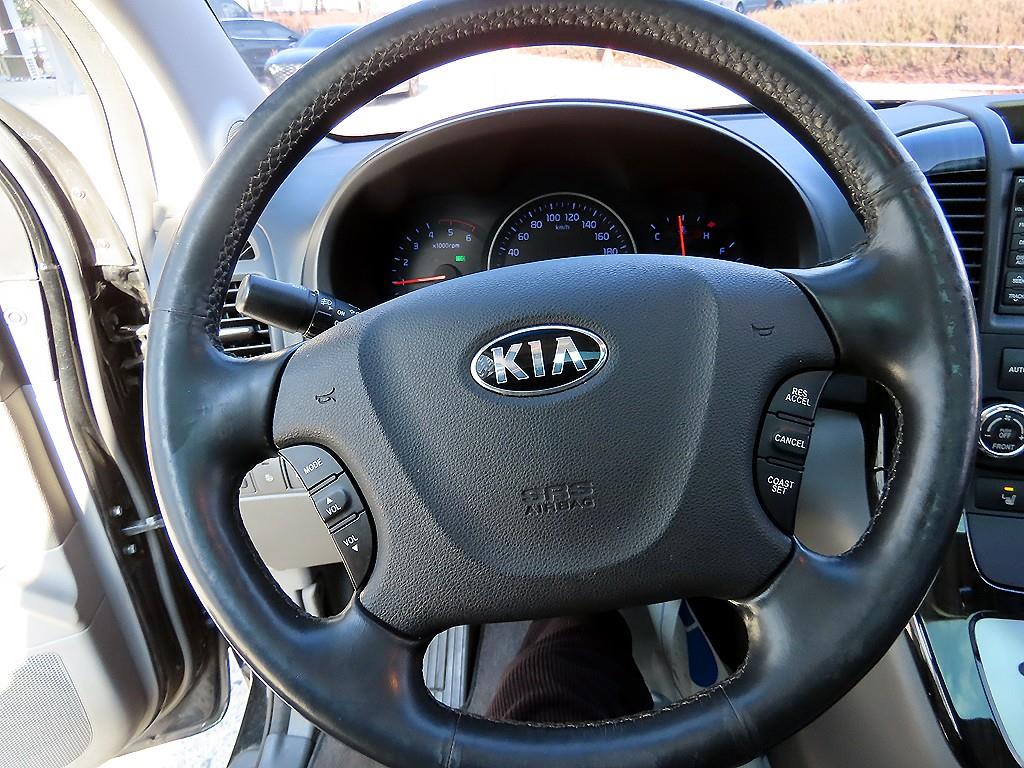KIA Carnival - Vista 9