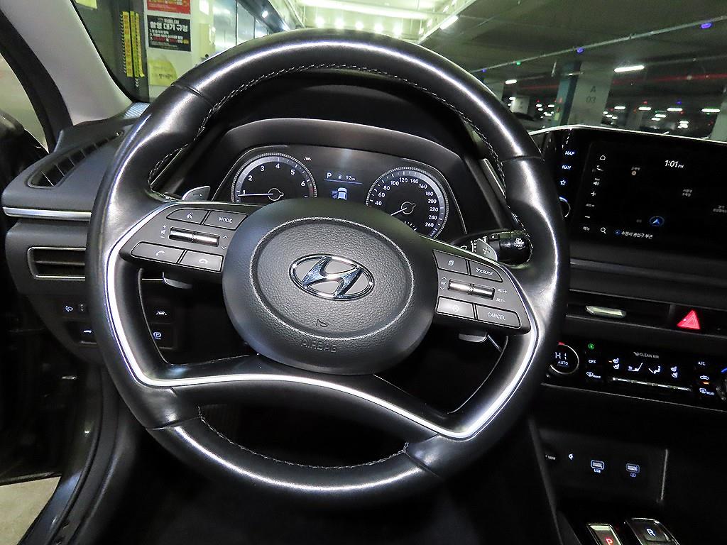 HYUNDAI Sonata - Vista 7