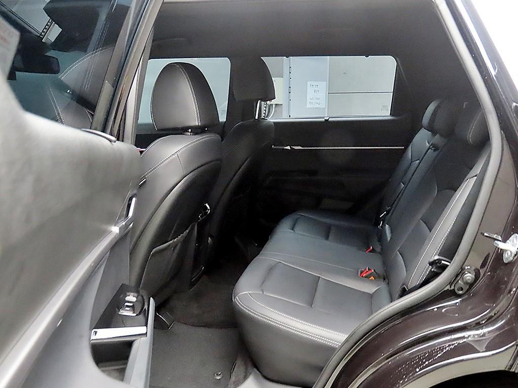 Ssangyong Torres - Vista 6