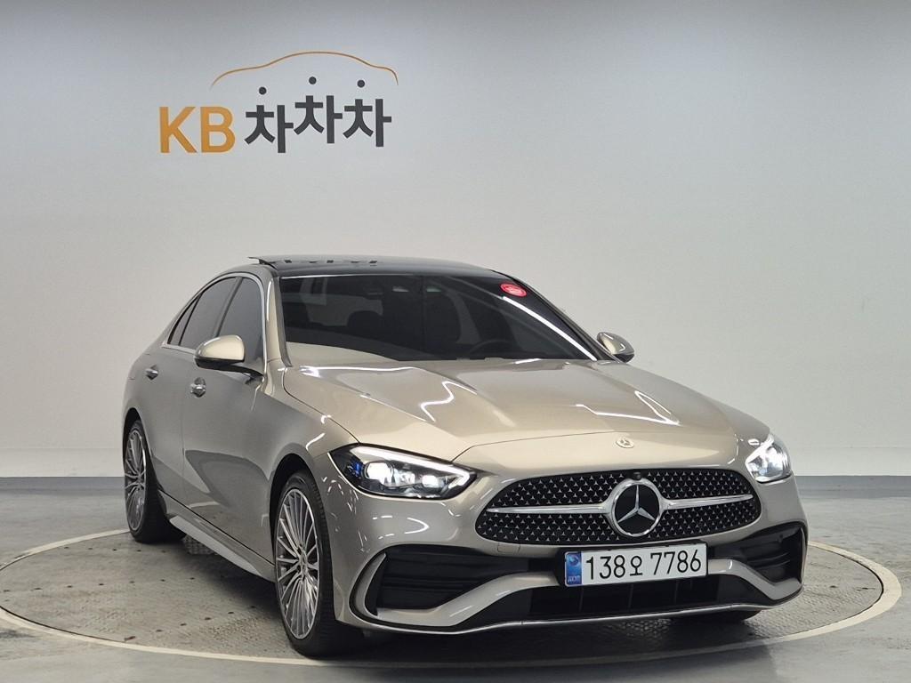 Mercedes Benz C Class - Vista 4