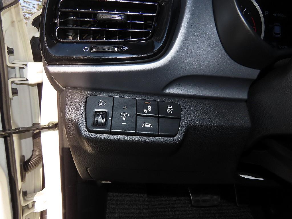 KIA Stonic - Vista 12