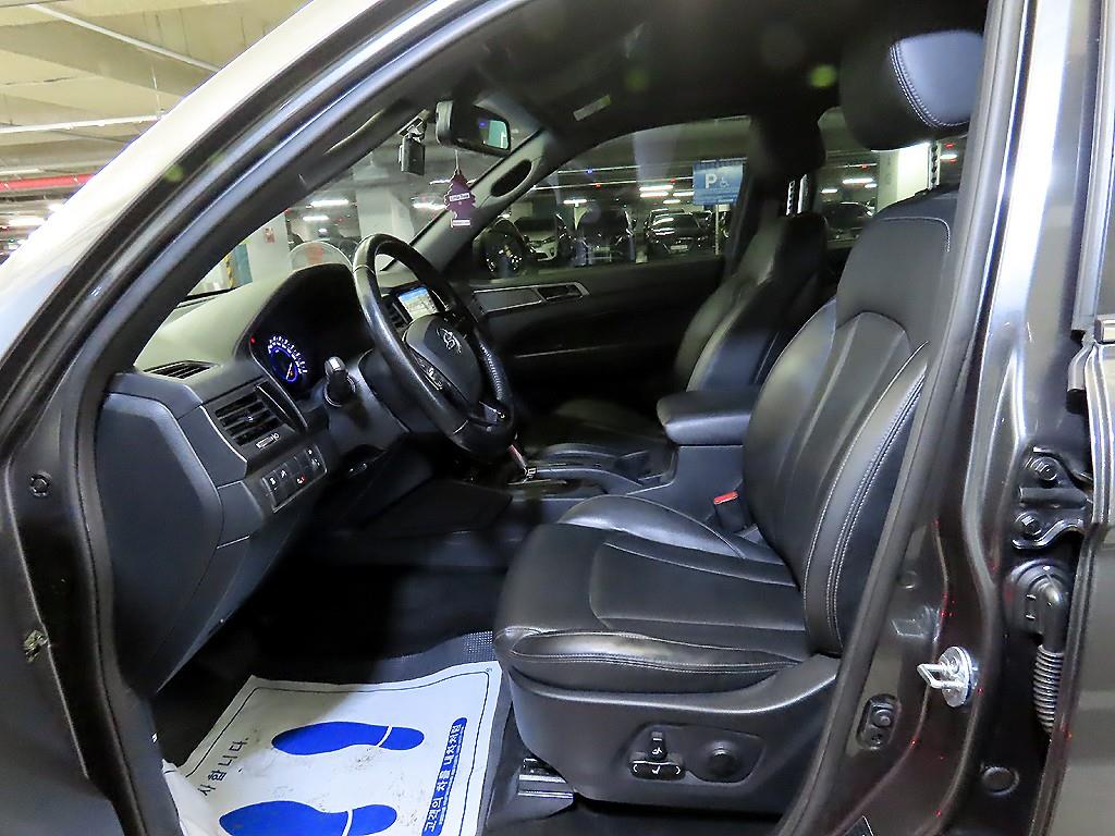 Ssangyong Rexton - Vista 6