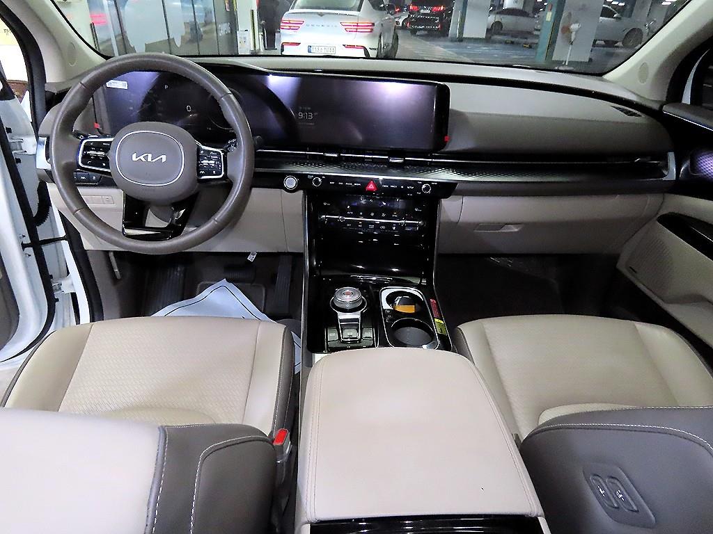 KIA Carnival - Vista 10