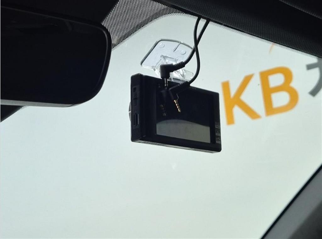 KIA Sorento 2022 Blanco - Importación desde Corea - HF Imports Iquique - Foto 16