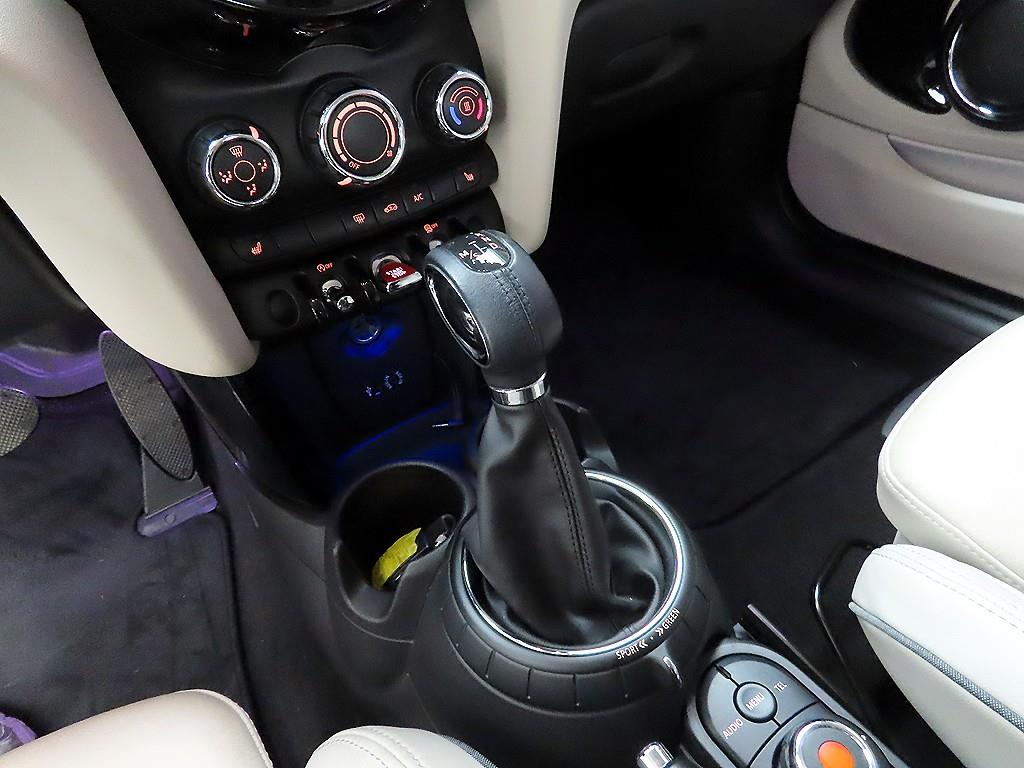 Mini Cooper - Vista 10