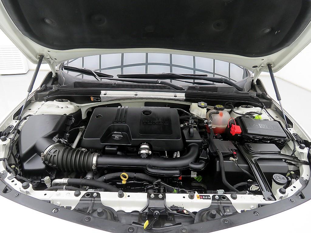 Chevrolet Malibu 2020 Blanco - Importación desde Corea - HF Imports Iquique - Foto 18