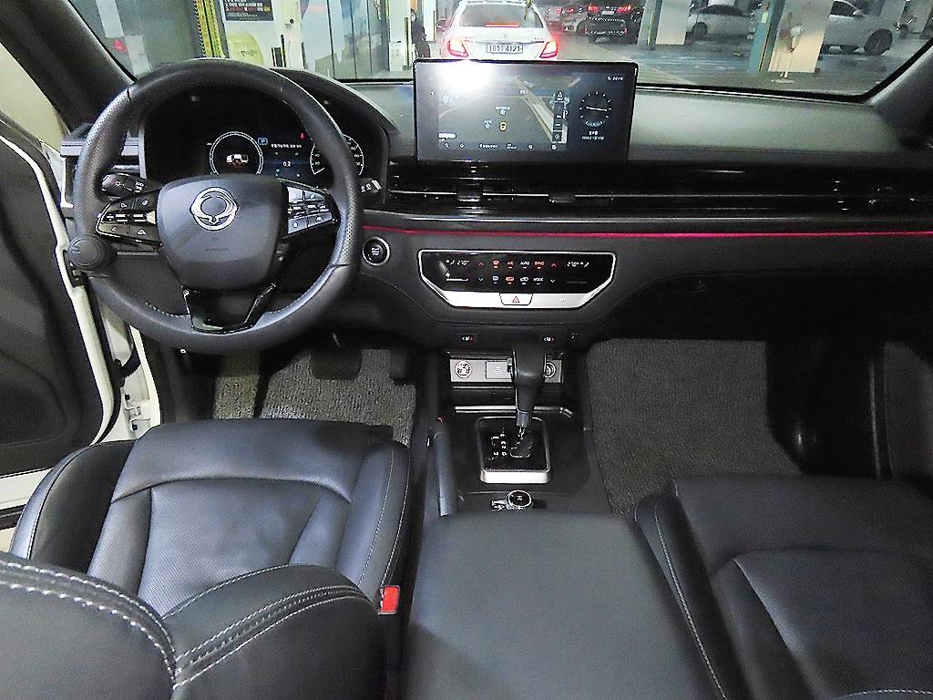 Ssangyong Rexton - Vista 10