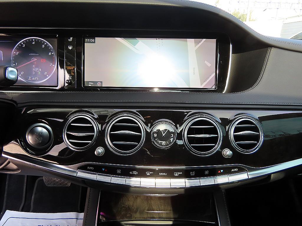 Mercedes Benz S Class - Vista 12