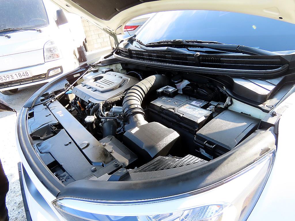 KIA Stonic 2018 Blanco - Importación desde Corea - HF Imports Iquique - Foto 17