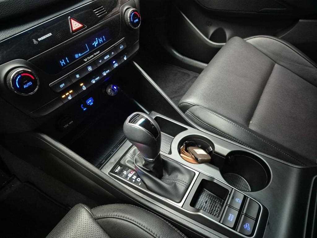 HYUNDAI Tucson - Vista 8