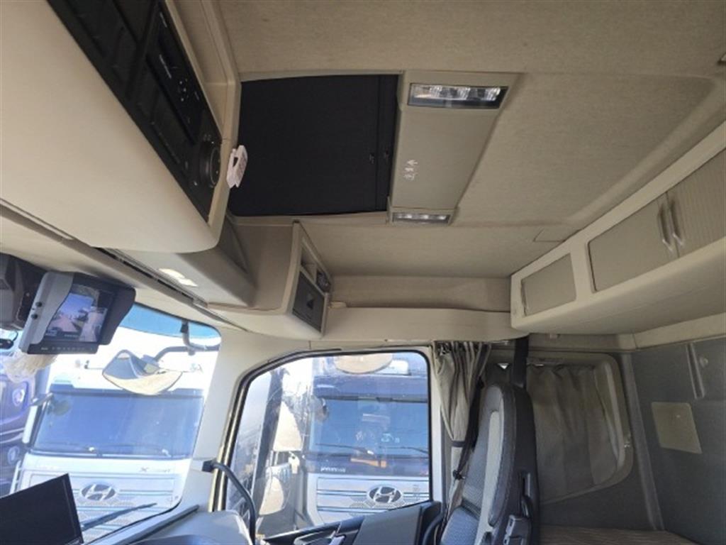 medium and large cargo Cargo - Vista 11