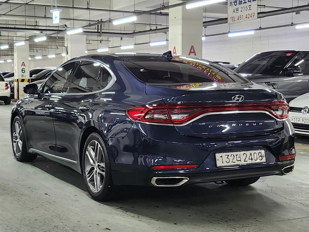 HYUNDAI Grandeur - Vista 4