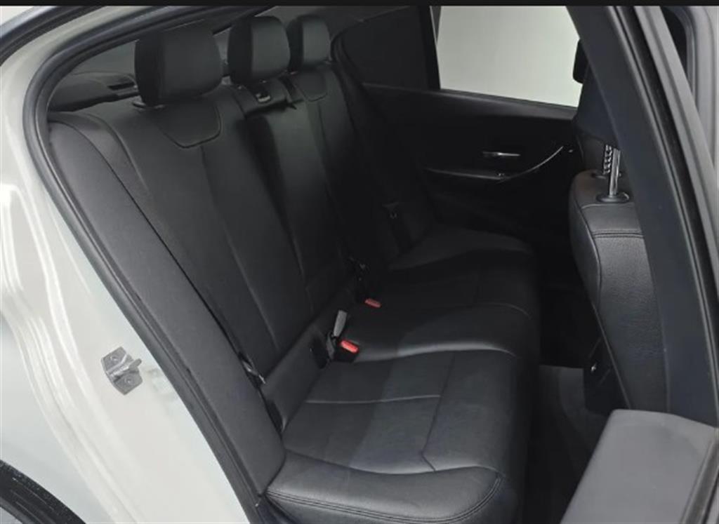 BMW 3 series - Vista 12