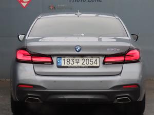 BMW 5 Series - Vista 8