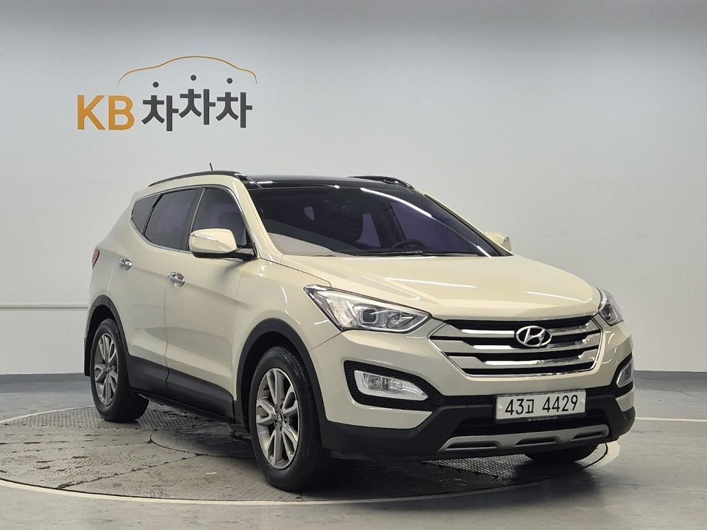 HYUNDAI Santa Fe - Vista 4