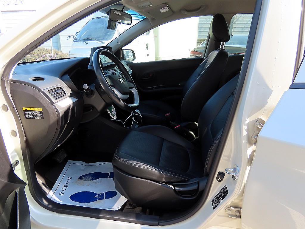 KIA Morning - Vista 5