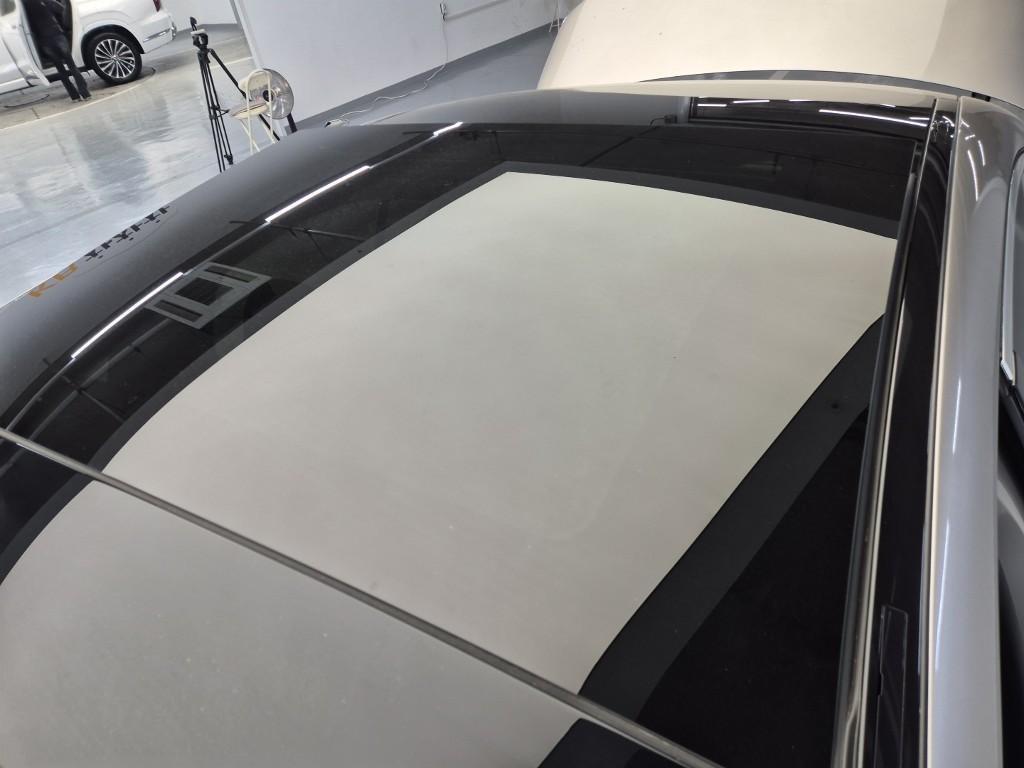 Mercedes Benz C Class - Vista 12