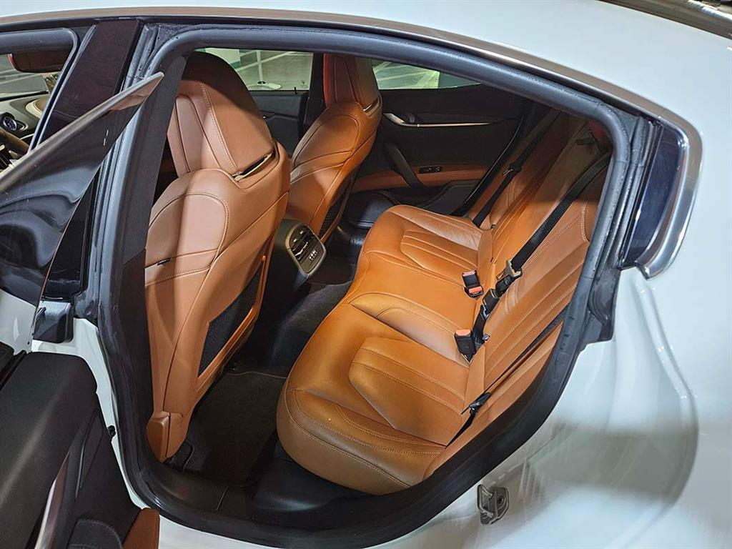 Maserati Ghibli - Vista 7