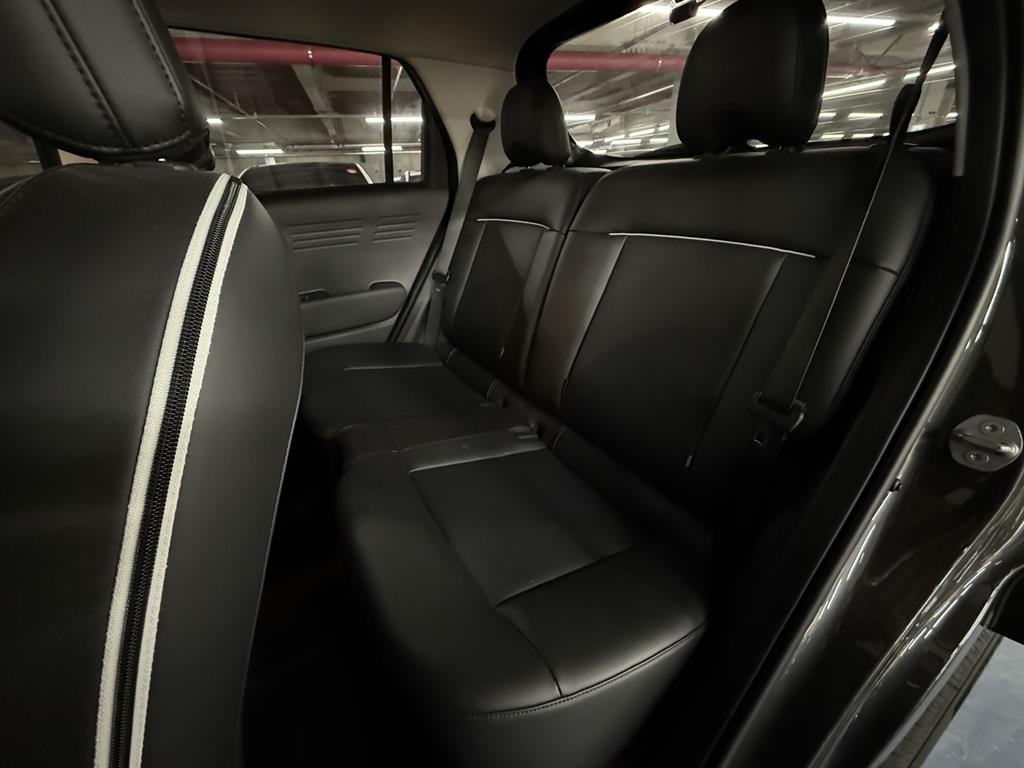 HYUNDAI Casper - Vista 6