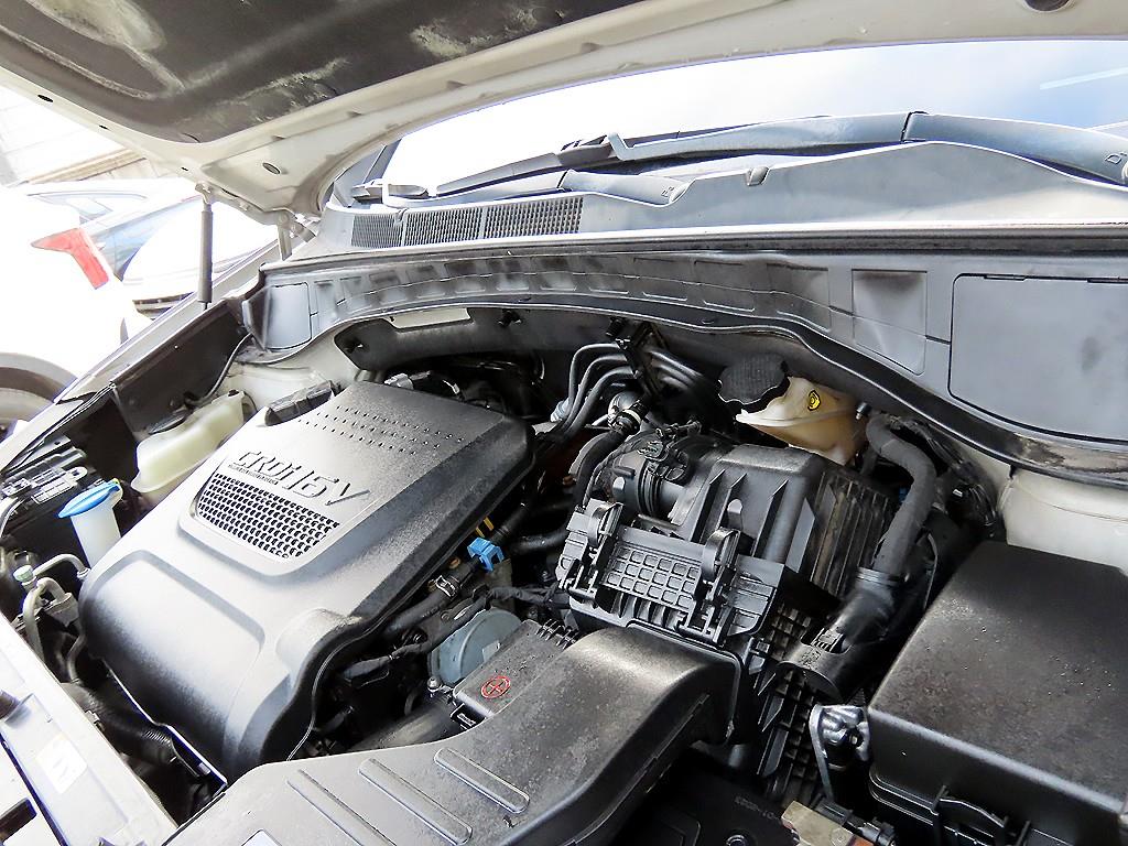 HYUNDAI Santa Fe 2013 Plateado - Importación desde Corea - HF Imports Iquique - Foto 19