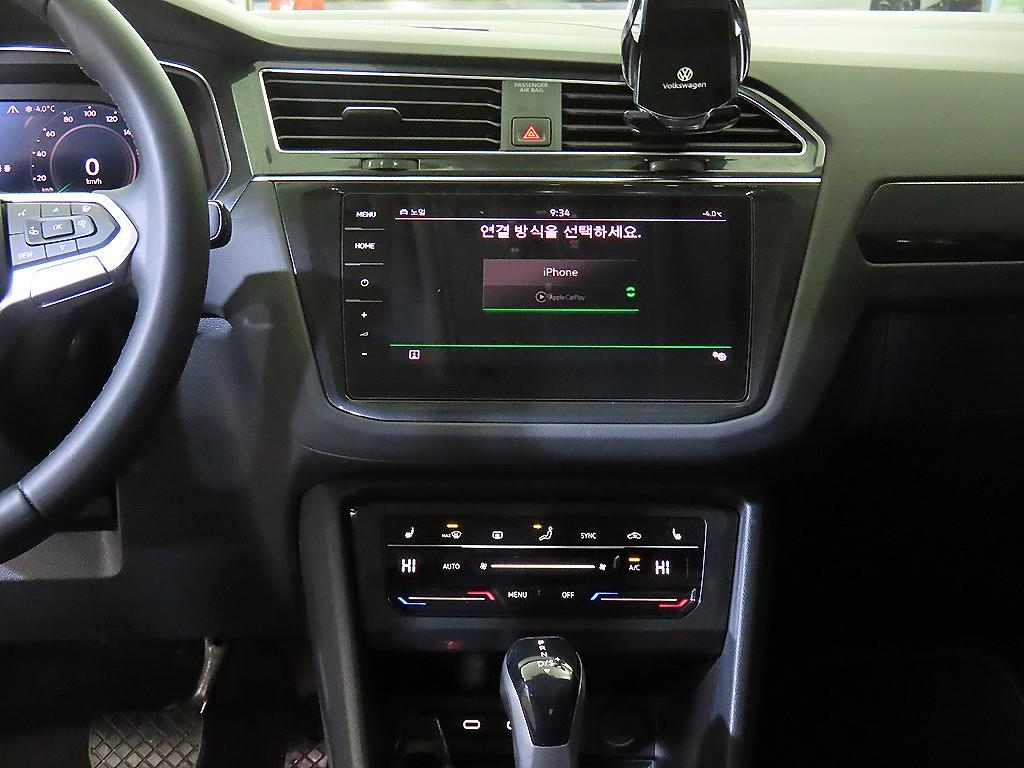 Volkswagen Tiguan - Vista 11