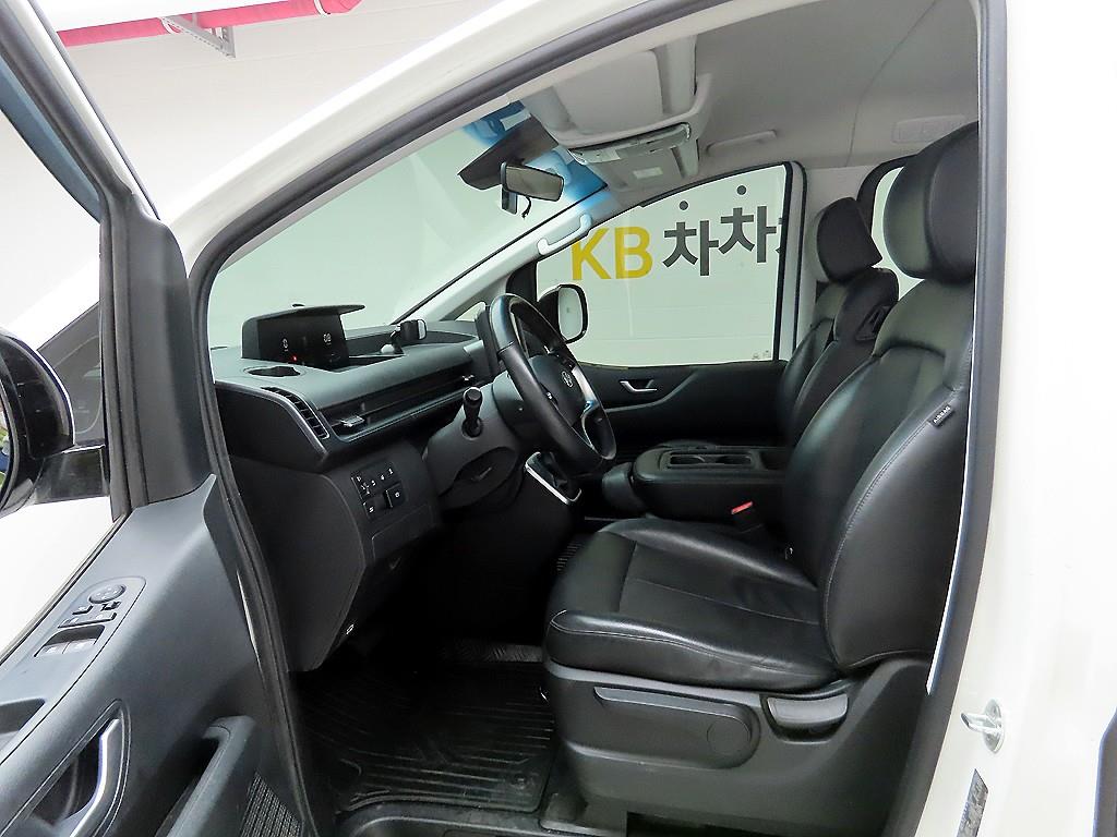 HYUNDAI Staria 2022 Blanco - Importación desde Corea - HF Imports Iquique - Foto 14