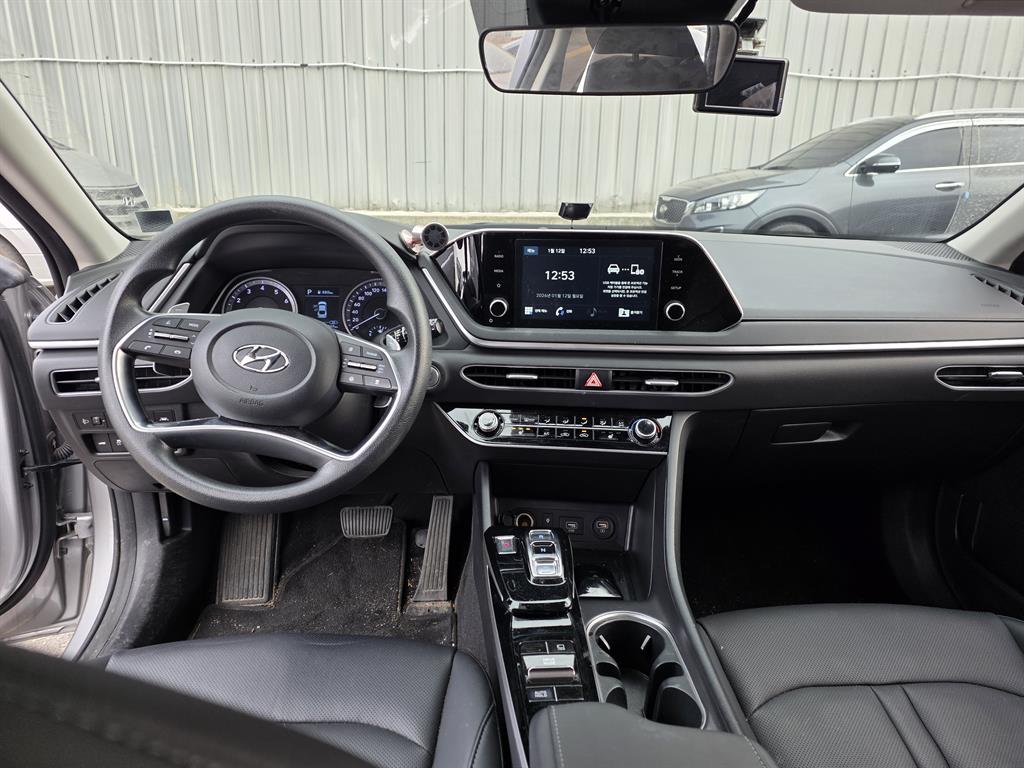 HYUNDAI Sonata - Vista 5