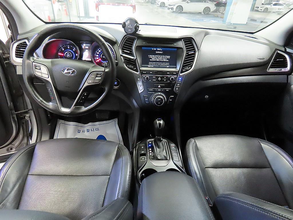 HYUNDAI Maxcruz - Vista 10