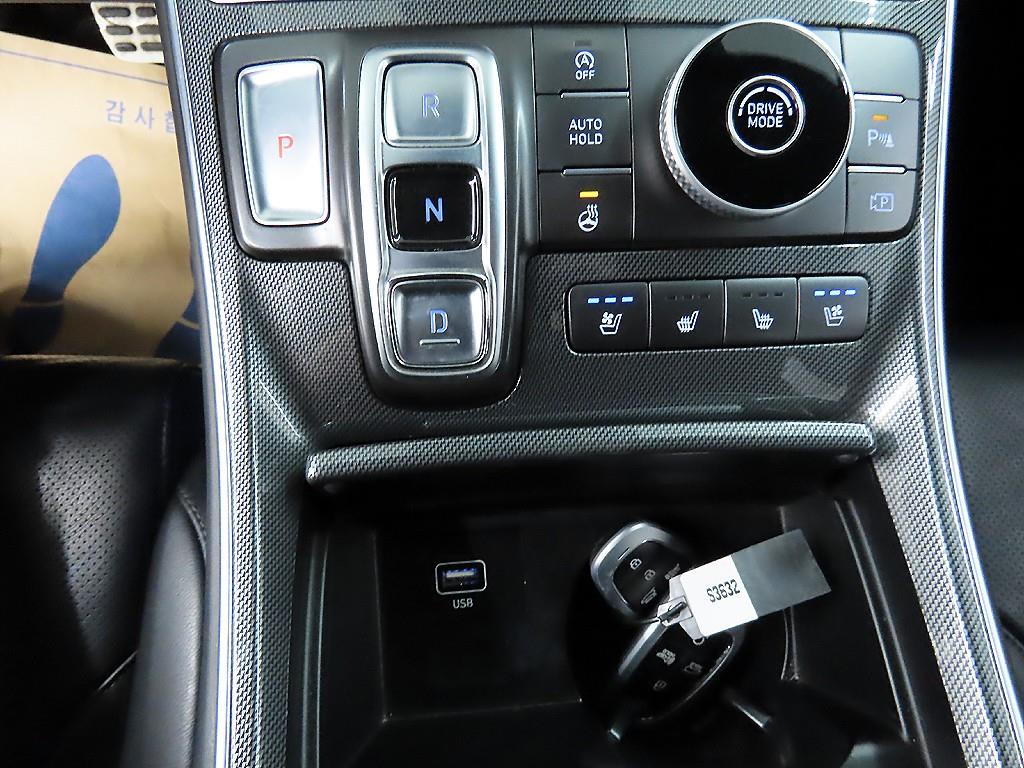 HYUNDAI Santa Fe - Vista 10