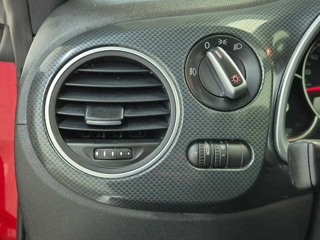 Volkswagen Beetle 2013 Rojo - Importación desde Corea - HF Imports Iquique - Foto 17